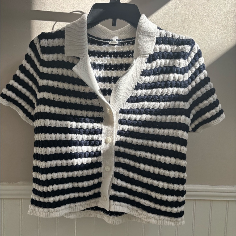 Old Navy Navy and White Striped Sweater